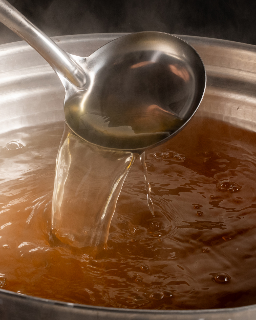 大阪発、行列のできる人気のうどん店